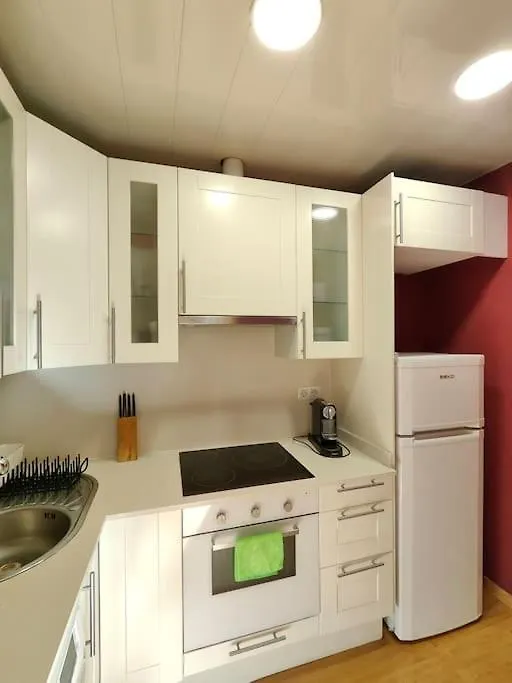 Elegant Apartment Rambla Badal バルセロナ